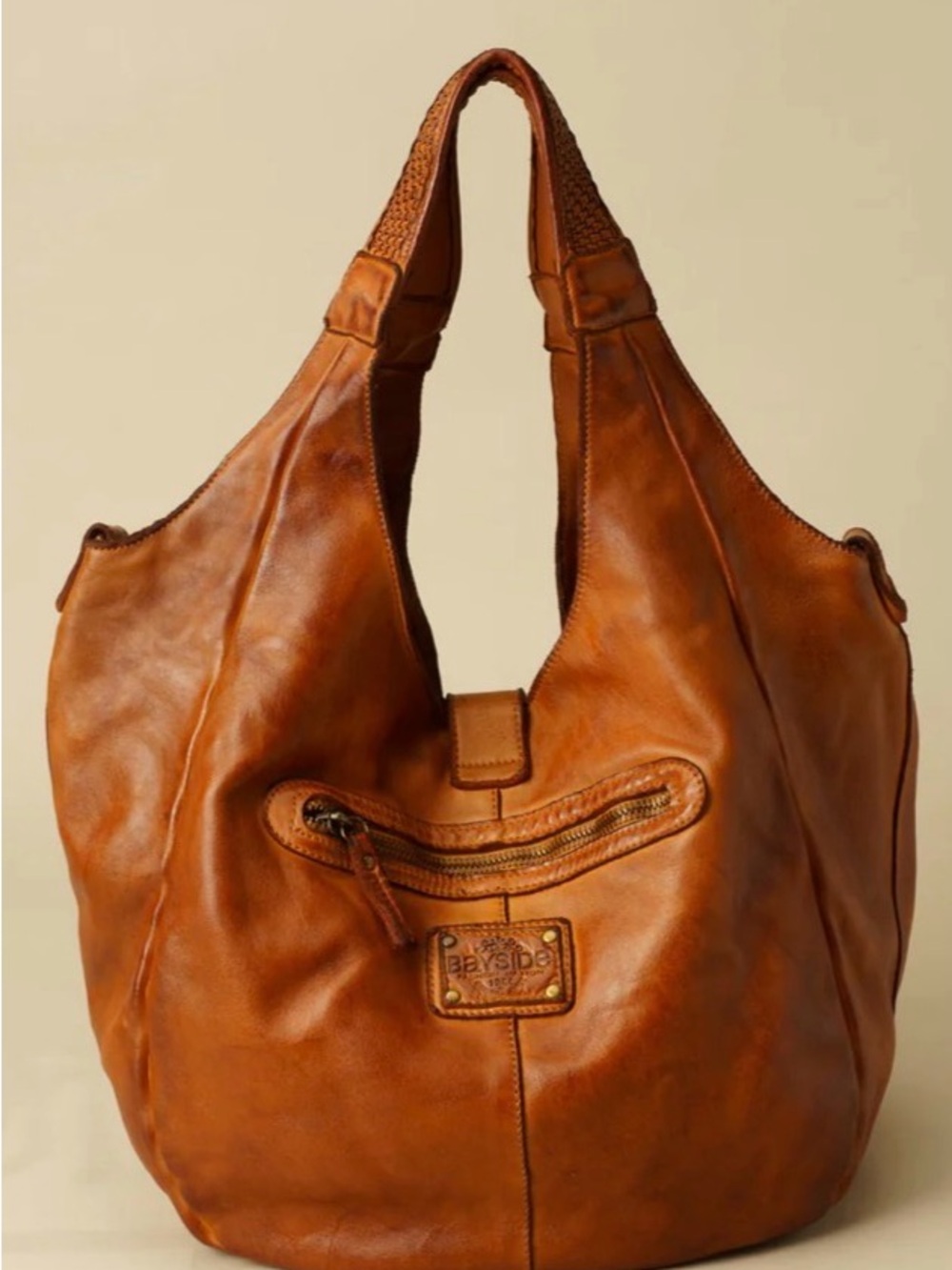 NWT Lusher Bayside84 Oversized Vintage Hobo Carryall
Beautiful leather smell!! - Picture 12 of 16